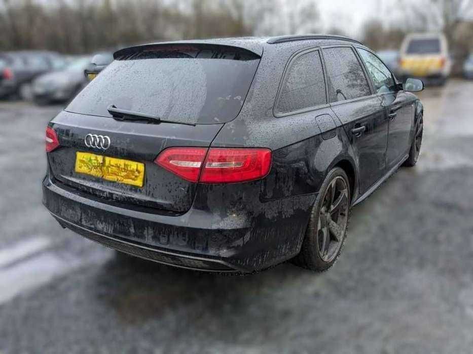 Audi A4 B8.5 avant S-Line 2.0 TDI para peças