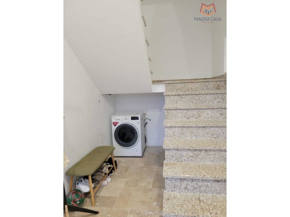Moradia, Pinheiro Loures, Loures