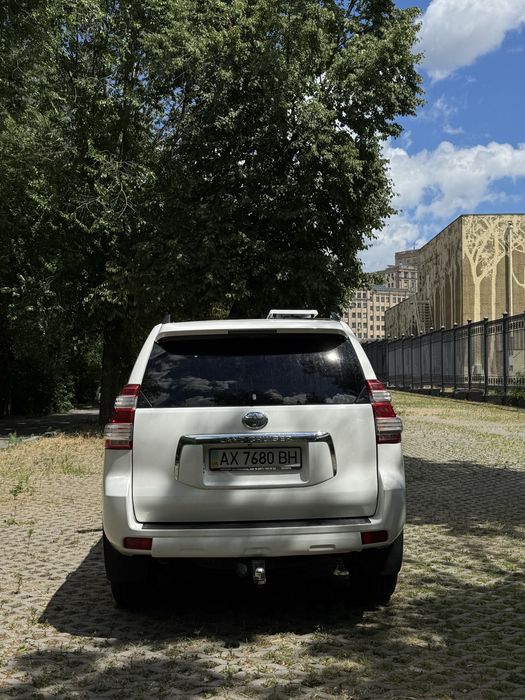 Toyota Land Cruiser Prado 150 • 3.0 D-4D