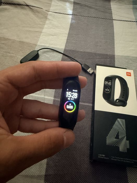 Mi Smart Band 4, Mi Band 4, Мі бенд 4