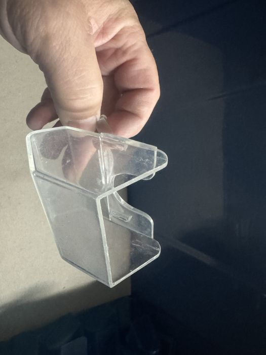 Comedouros transparente e azul