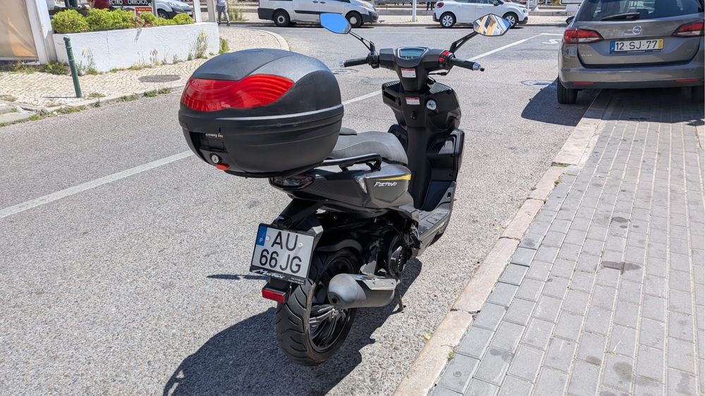 Moto Keeway  scooter Fact 125 excelente estado