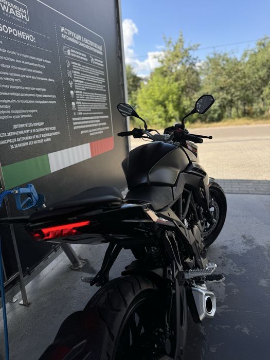Voge 300R