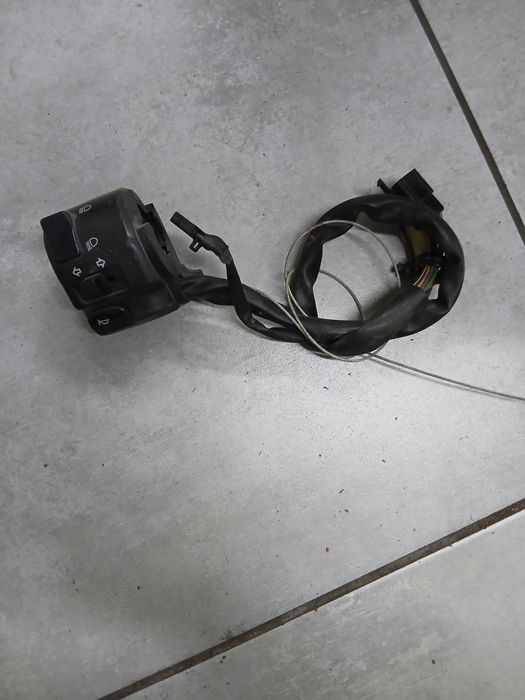 Przełącznik lewy Kawasaki ZR7 ZR-7