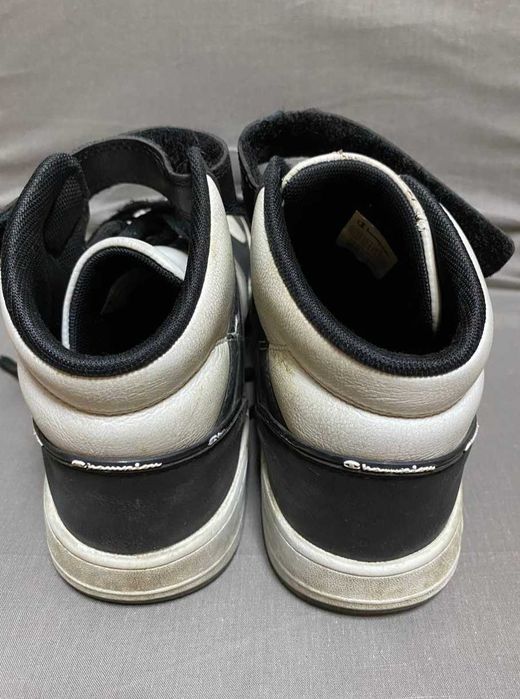 Підліткові кросівки високі кеди для хлопчика Champion 38.5 р