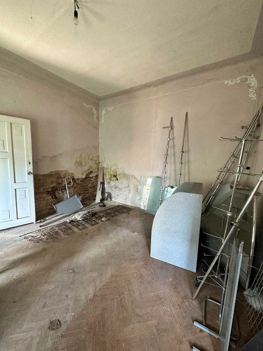 Продається напівособняк