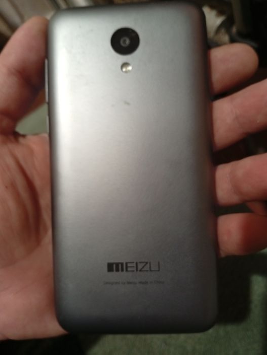 Продам телефон мейзу м2