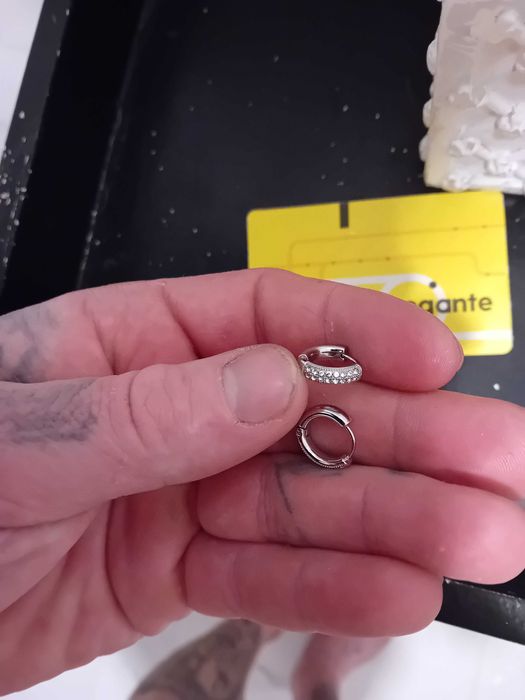 Argolas zirconia brilhantes homem ou mulher