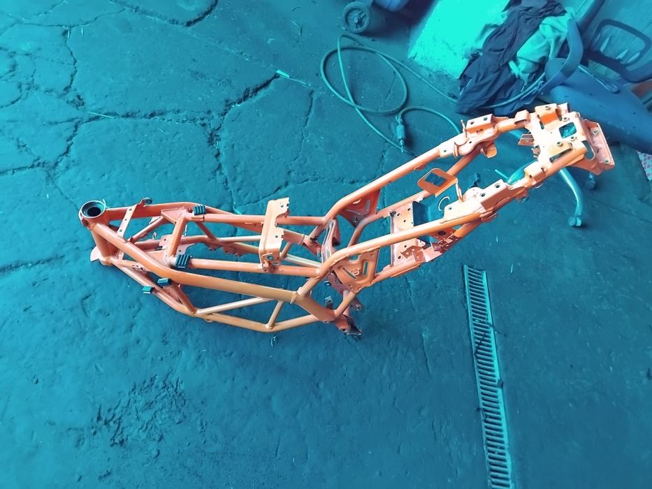 Rama KTM Duke 390 Dokumenty 2014r