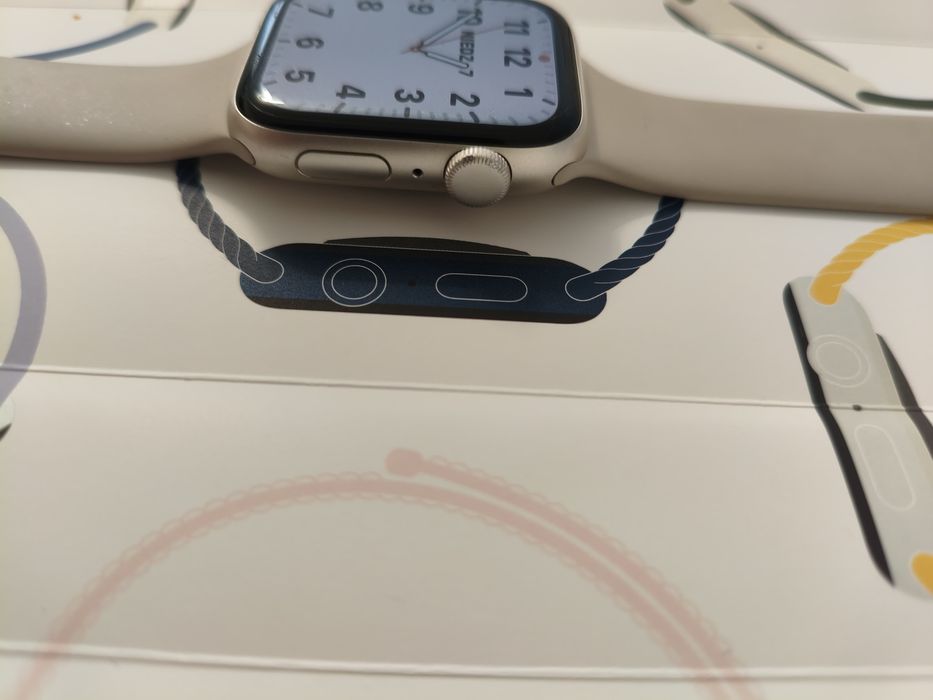 Zegarek Apple Watch SE 2 gen. 45 mm / 100% bateria