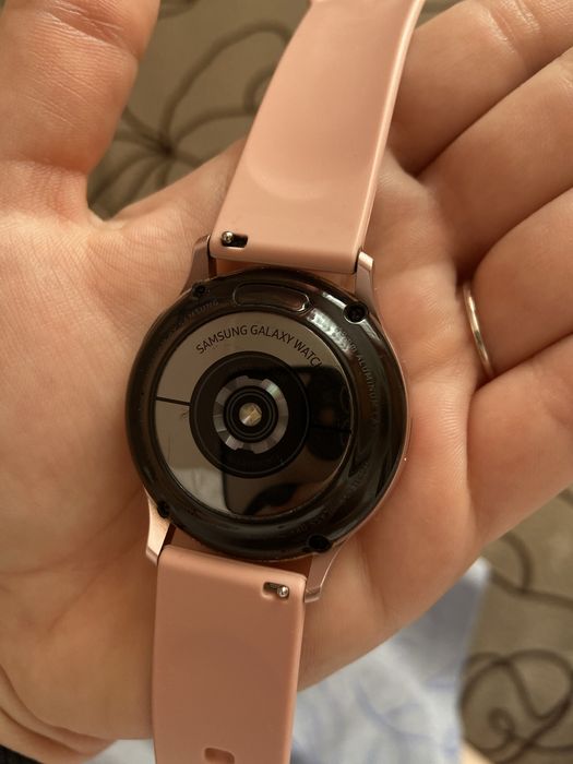 Смарт годинник Samsung Active 2