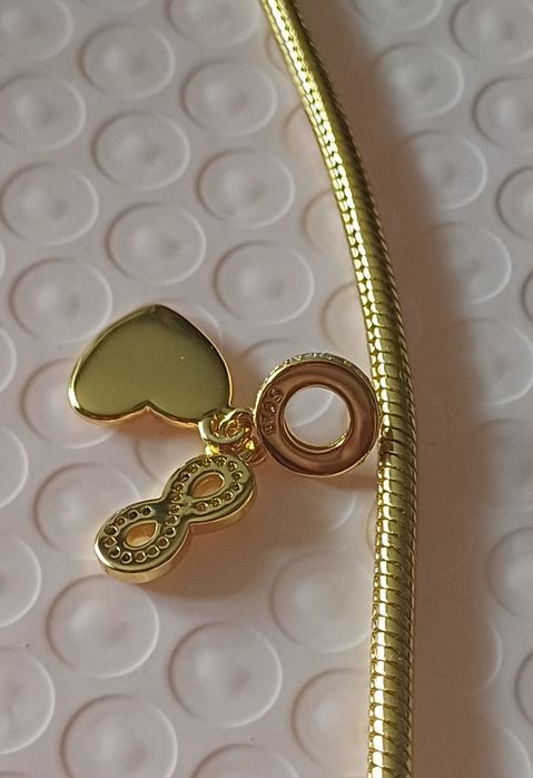 Zawieszka do bransoletki Pandora