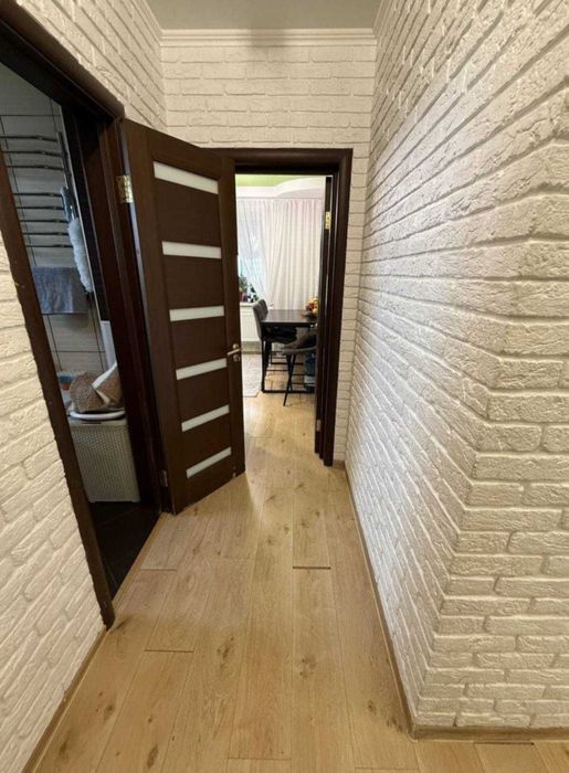2-к квартира 60 м² в самому ЦЕНТРІ Бучі! Будинок Київміськбуд.
