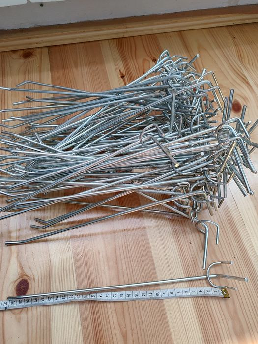 79 szt Haczyki do kratownicy ekspozytora 30 cm