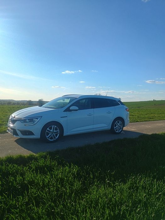 Renault Megane 4 IV Salon Polska Spalanie poniżej 4L