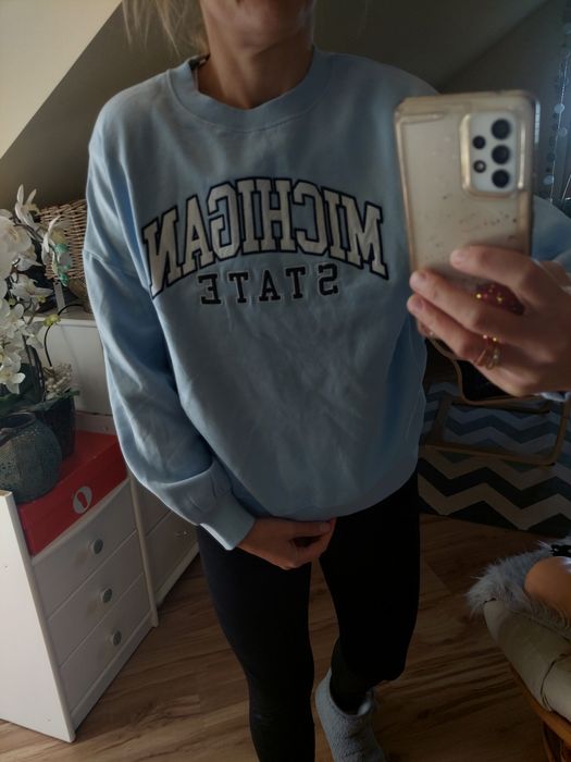 Bluza blekitna sportowa nowa