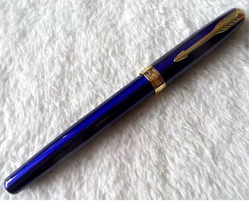 Caneta Tinta permanente Parker modelo Sonnet, nova