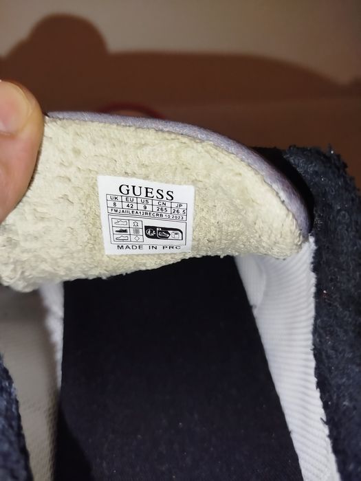 Buty uniseks marki Guess Ancona II