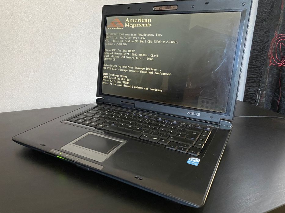 Portátil Asus X59SL