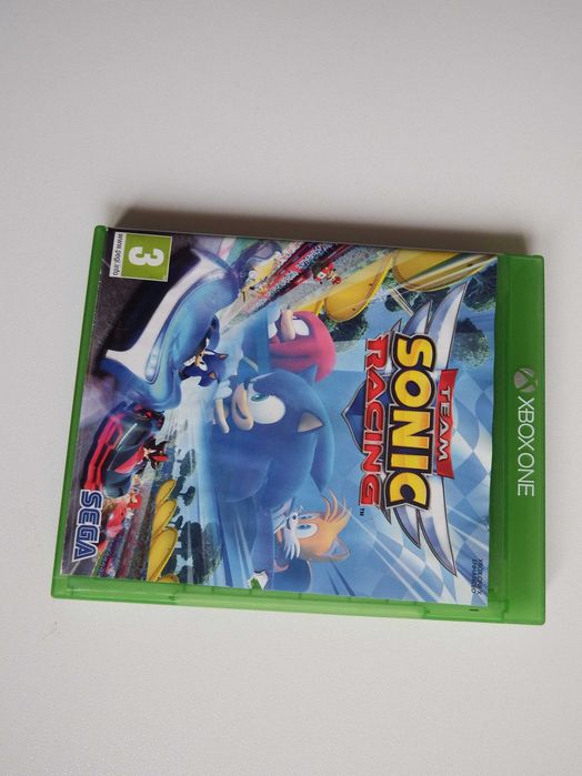 XBOX ONE Sonic Racing ! mega wyścigi dla kilku osób !