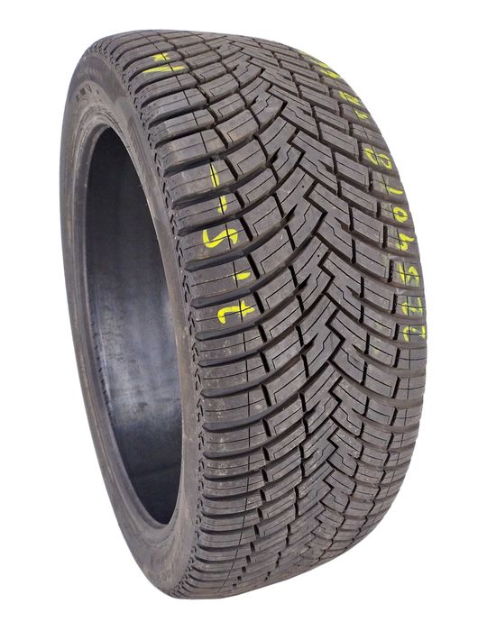 1x 225/40 R18 Pirelli Powergy as opona całoroczna 7,5 mm / montaż kurier 4425