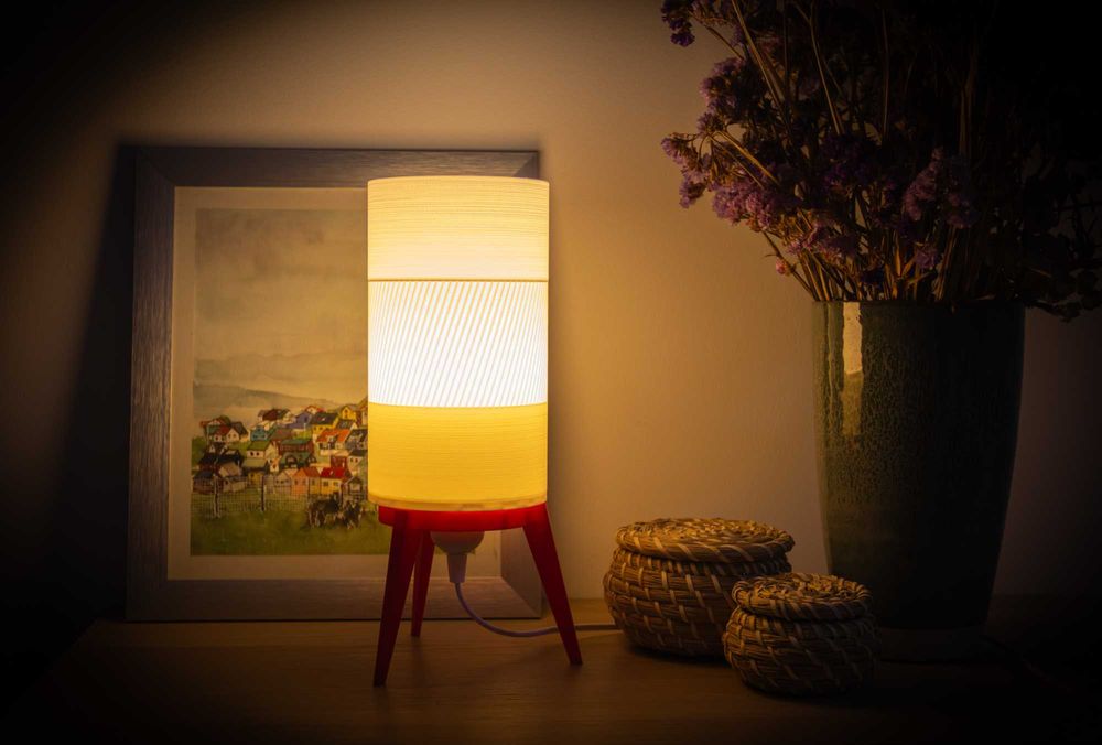 Candeeiros Tripé Luno E27