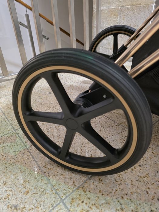 Spacerówka cybex priam 2.0 rose gold jewels of nature