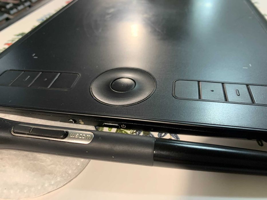 Wacom Intuos Pro M PTH-660-N / Original / Pro Pen 2 / Bluetooth