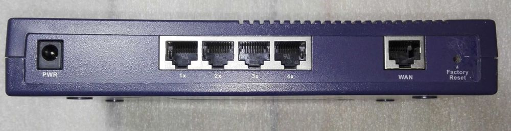 Draytek Vigor 2104 Router64750629271683123