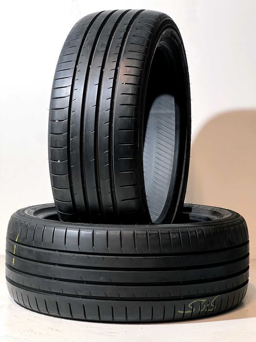 Pneus Toyo Proxes R51A - 215/45/18 - Como NOVOS