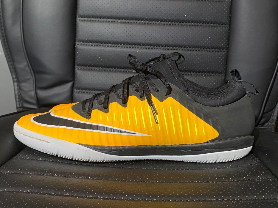 Nike Mercurial 44,5 (28,5cm) Buty piłkarskie Halówki