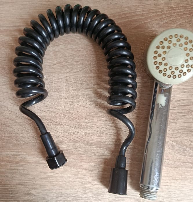 Продам для душа шланг 3 м и плюс лейка