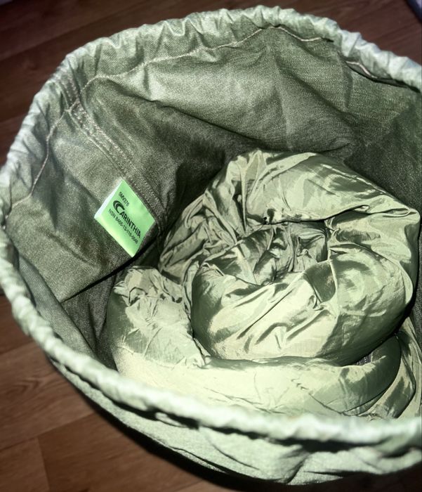 Австрійський зимовий  спальний мішок CARINTHIA Оригінал