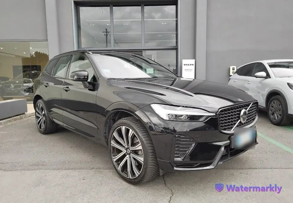 Volvo XC 60 Plus Dark