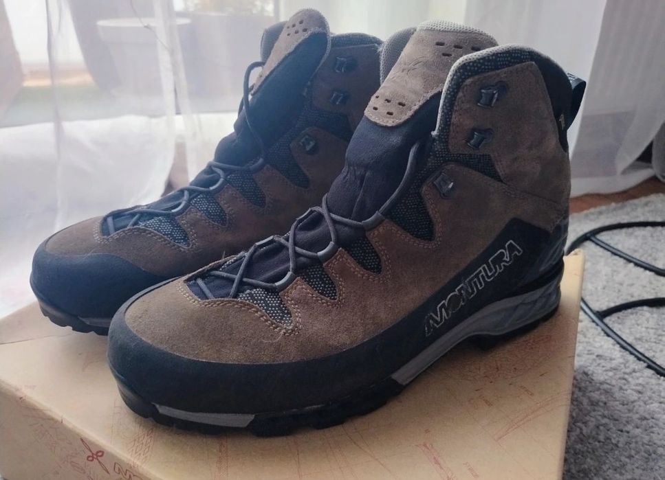 Montura GTX 47 31cm Vibram Gore-Tex buty wysokogórskie  trekingowe