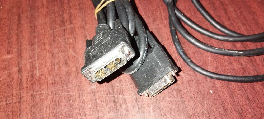 Відео Кабель VGA DVI