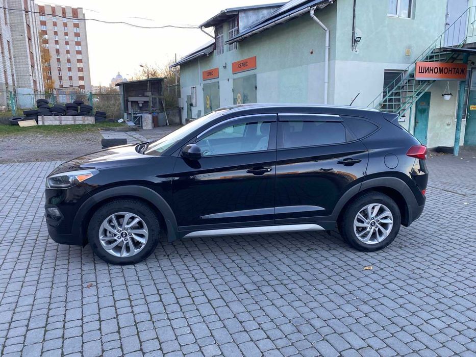 продам Хундай Туксон