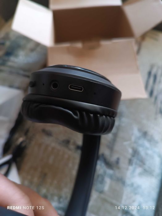 Bluetooth Наушники новые