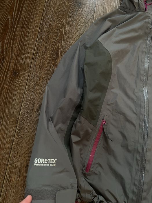 Куртка Berghaus Gore-Tex Performance Shell