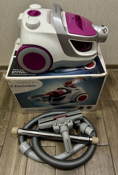Пылесос Electrolux ZTI7610