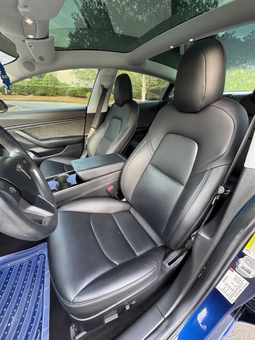 Tesla Model 3 Long Range      2018