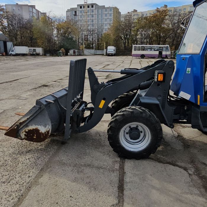 Погрузчик ATLAS 32C