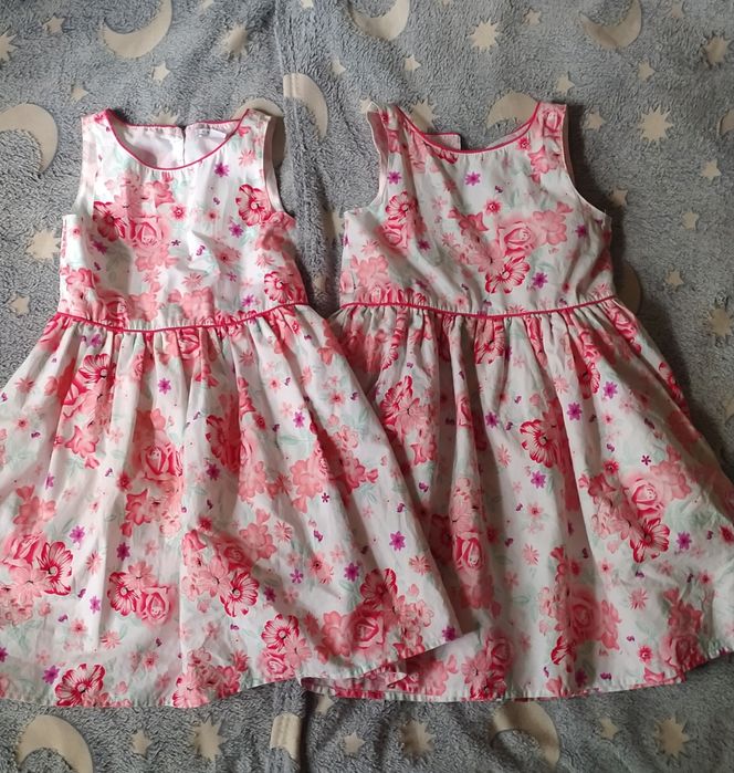 Красивые платья для близняшек