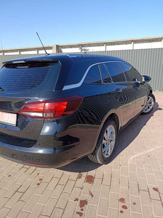 Продам автомобіль OPEL ASTRA