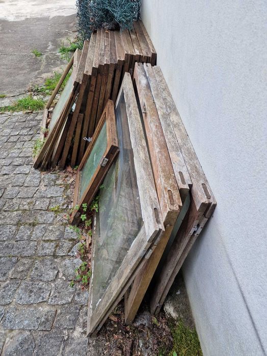 Janelas madeira e vidro