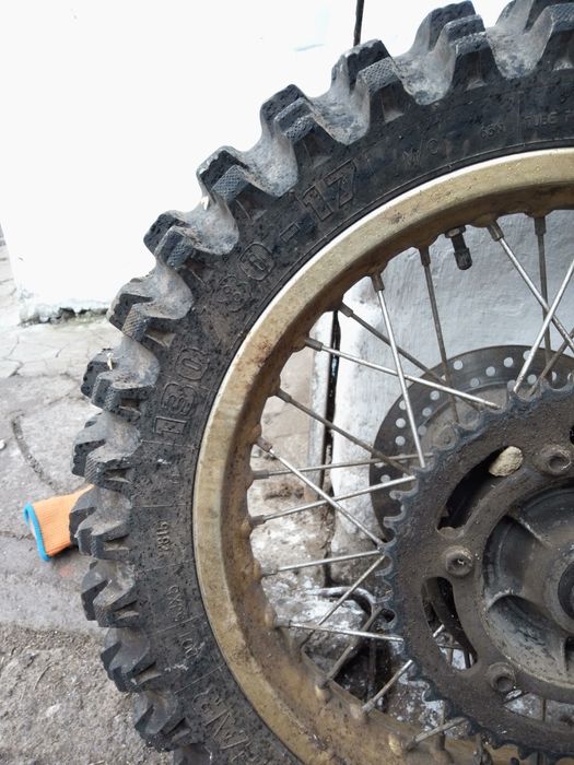 Є деталі на проєкт ..