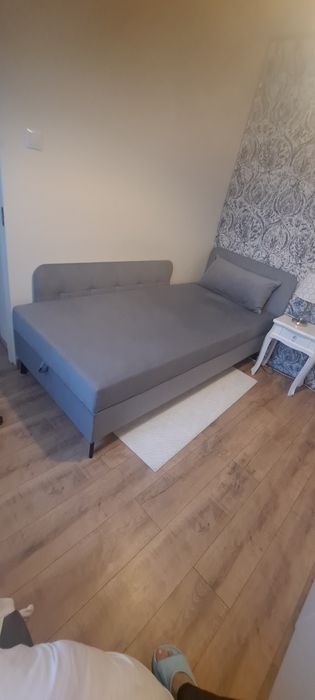 ŁÓŻKO 90/200 sprzedam