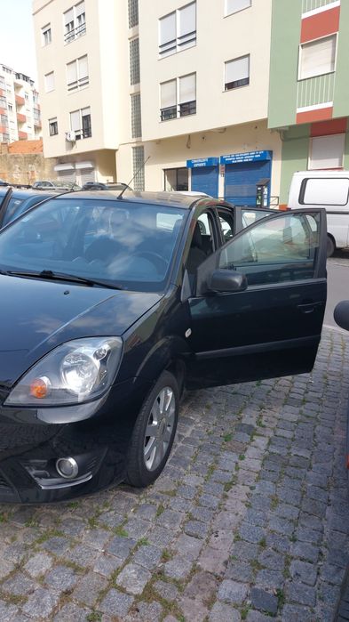 Vendo carro Fiesta