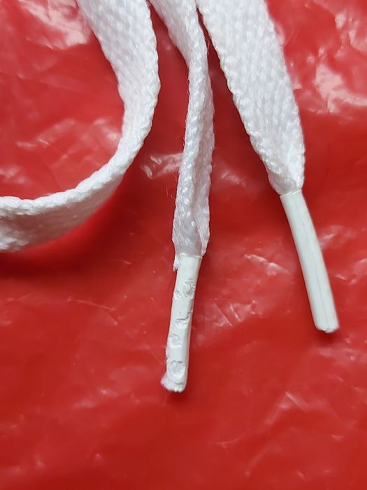 Sznurówki długie białe