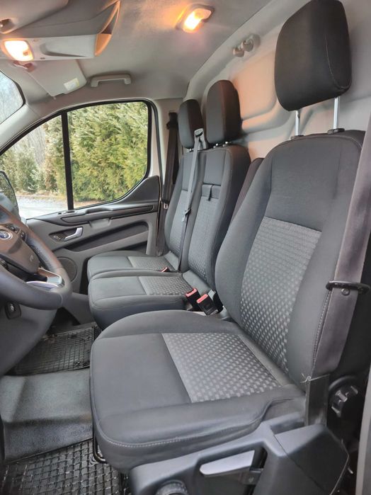 Ford Transit Custom 2.0 Automat/ L2H1 / NAVI/ LED/ Kamera / FV23%